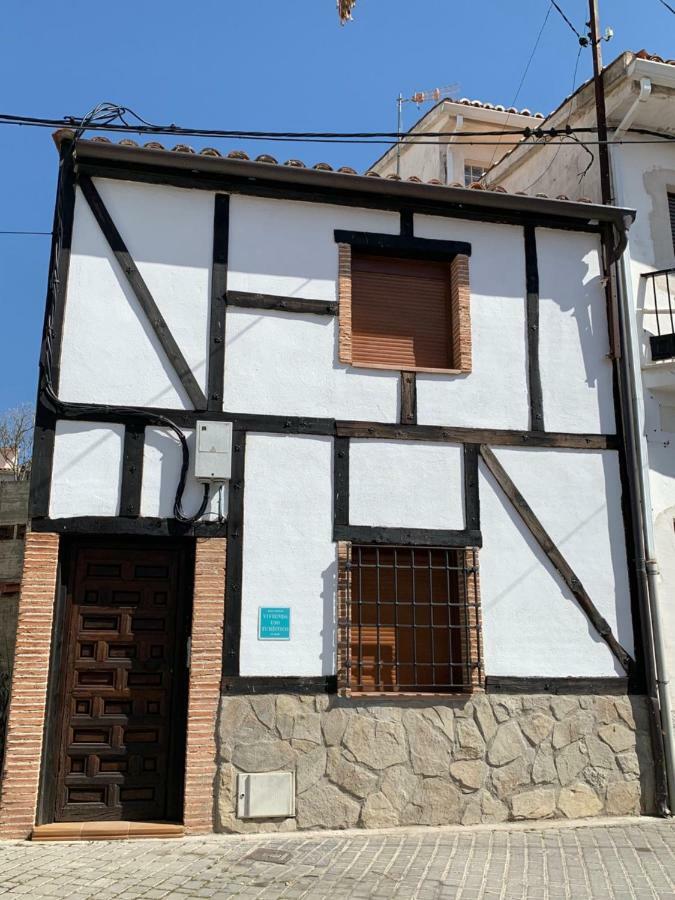 Casa Castillo Perales de Tajuna Exteriér fotografie